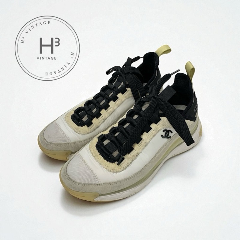 CHANEL スニーカー　シャネル　ココマーク　シューズ ☆シャネルを象徴するツイード☆【CHANEL】ココマークスニーカー