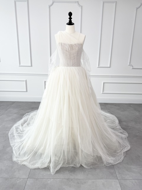 楽天市場】ヴェラウォン VERA WANG BRIDE リサ Lisa プリンセスライン