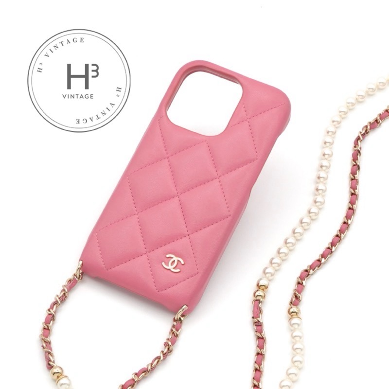 シャネル CHANEL 持ちはこぶ・スマホアクセサリー さくら色 ゴールド ココマーク パール マトラッセ iPhone14pro iPhone容れもの チェーン店