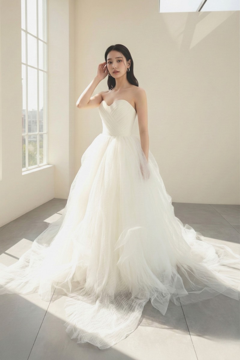 ヴェラウォン VERA WANG BRIDE オクタヴィア Octavia 姫御前伝達ルート 華燭の典御召しもの 象牙色白いこと 白 チュール ハート型撥ねのける 非対称