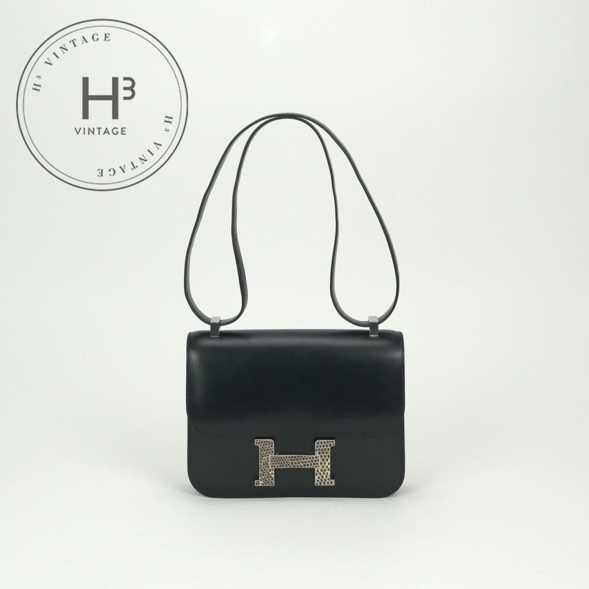 エルメス HERMES コンスタンス3 24 コンスタンス24 オンブレ バッグ ショルダーバッグ ボックススカーフ ノワール Noir ブラック Black 黒 リザード　シルバー金具 ヴォーエプソン