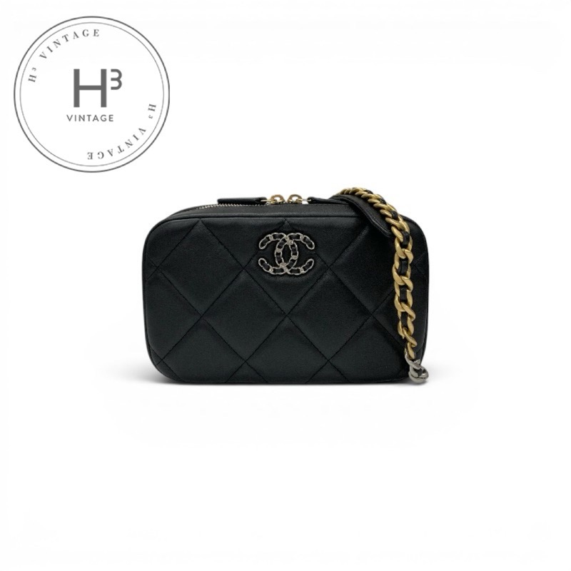 シャネル CHANEL 御徒面子 ショルダーバッグ 黒いこと しろがね色 ゴールド シャネル19 マトラッセ ココマーク チェーン店