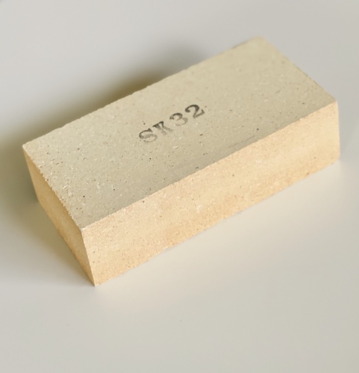 5個入り 送料無料 耐火レンガ SK-32 JIS規格サイズ 並型 ISHIGURO煉瓦 230x114x65mm ピザ窯 耐火 れんが 耐火煉瓦 レンガ 並 耐熱 バーベキュー ガーデニング BBQ｜TILE MONSTER