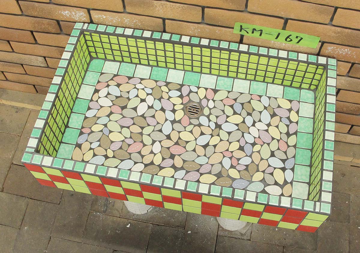 庭園シンク 瓦流し台昭和レトロ、モザイック瓦張り、KM続きもの KM-167 手作り庭園シンク 室内装飾 着飾る 年より老人ホームなどにも大一般受けです
