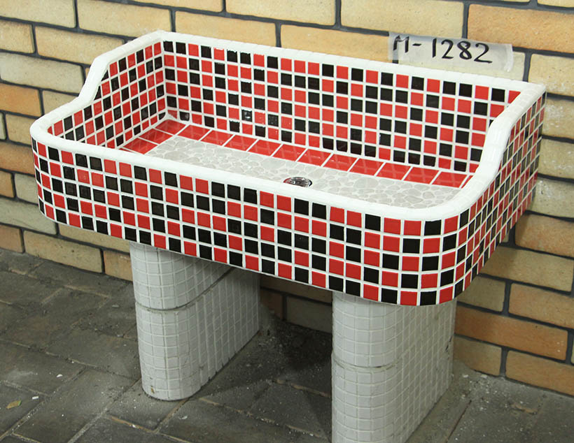 楽天市場 楽天市場 ガーデンシンク タイル 流し台 昭和レトロ モザイクタイル張り Mサイズm 12 手作りガーデンシンク タイル流し台 エクステリア お洒落 老人ホームなどにも大好評です タイルショップたまがわ 最高の Lexusoman Com