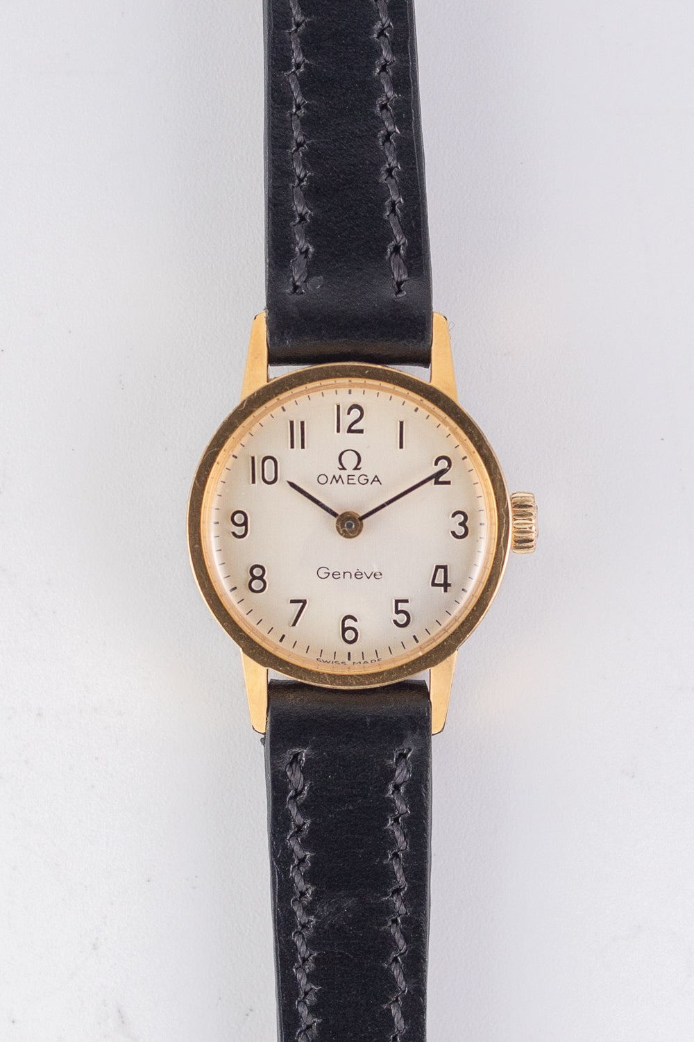 楽天市場】OMEGA Geneve ビンテージ オーバル型 ユニセックス 美
