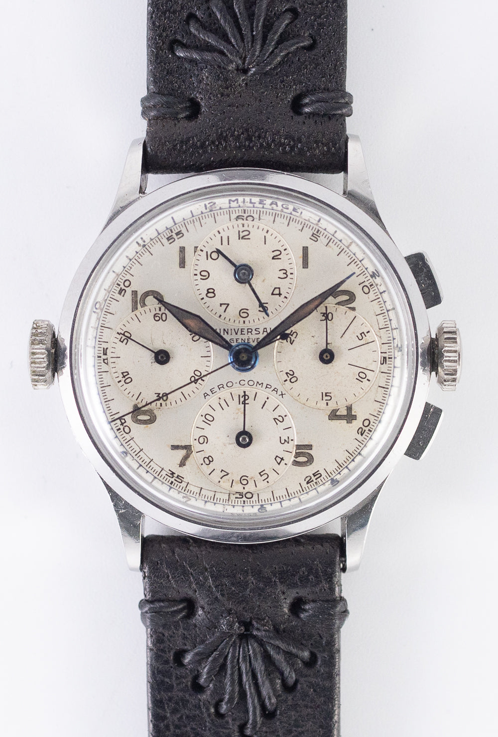 UNIVERSAL GENEVE AERO-COMPAX Ref.22285【手巻き】【ヴィンテージ時計】