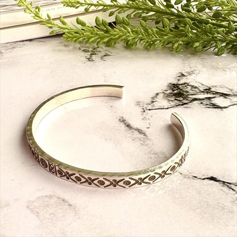 楽天市場】【11/1 ポイント5倍】【送料無料】カレンシルバー