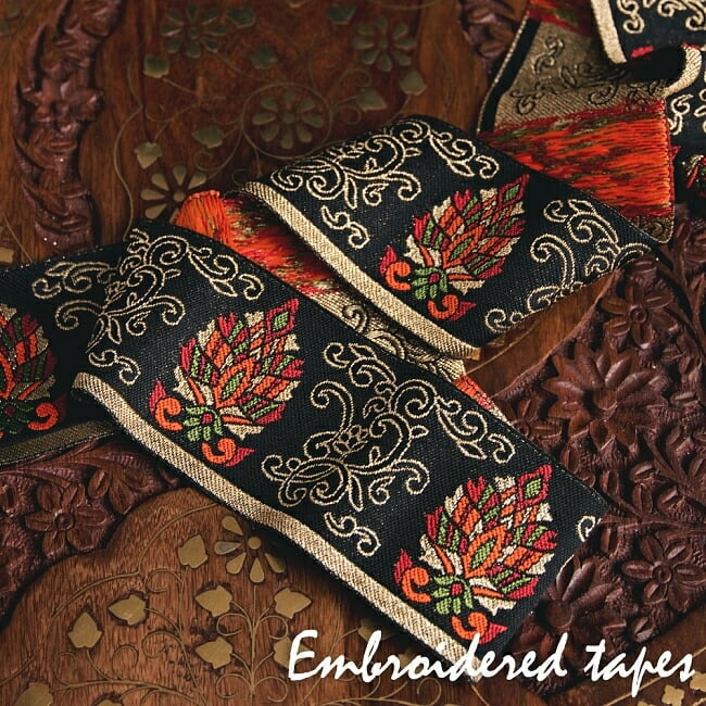 楽天市場 各色あり チロリアンテープ メーター売 美しい光沢感 更紗模様のブロケード 幅 約5 3cm 刺繍 手芸 花柄 エスニック インド アジア 布 ファブリック インド雑貨 アジア雑貨 Tirakita