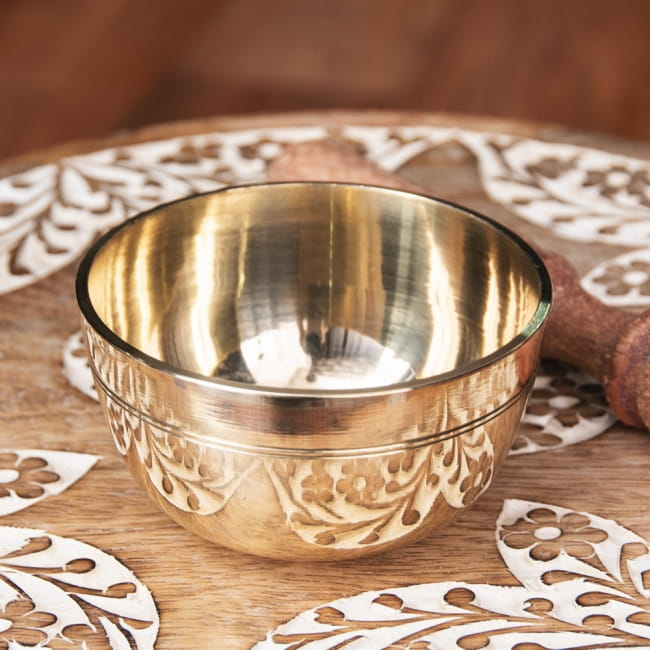 【楽天市場】シンプルシンギングボウル ライン模様入り 約9.5cm / シンギングボール Singing Bowl ネパール 楽器 打楽器