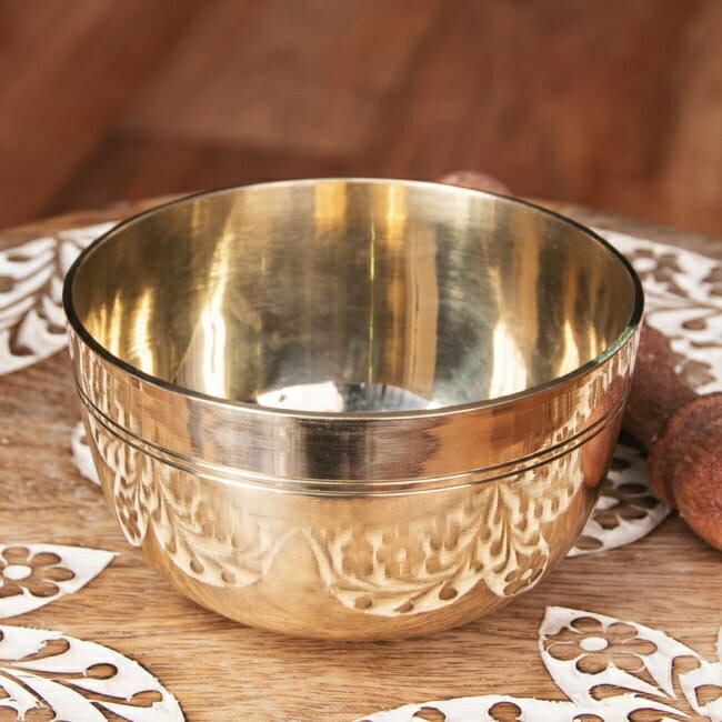 【楽天市場】シンプルシンギングボウル ライン模様入り 約10.4cm / シンギングボール Singing Bowl ネパール 楽器 打楽器