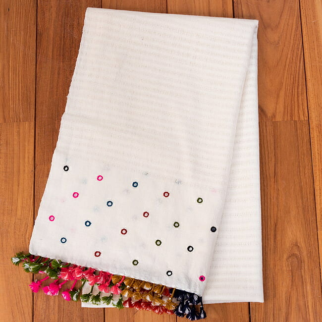 【送料無料】 ブジョーディ村の手織りショール / ストール マフラー ブランケット カッチ 刺繍 ラバリ族 ひざ掛け TIRAKITA(ティラキタ) スカーフ ドゥパッタ レディース エスニック衣料 アジアンファッション エスニックファッション｜インド雑貨・アジア雑貨-TIRAKITA