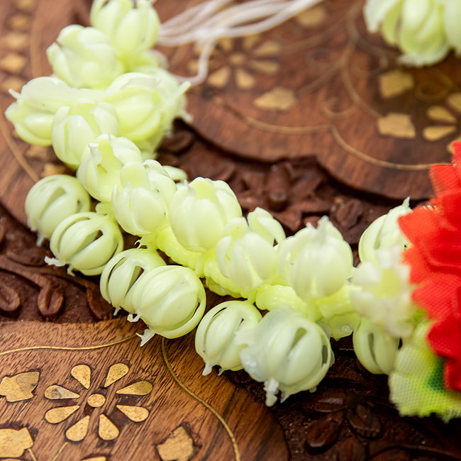 南インドの髪飾り ジャスミンのつぼみ 花 アジア 薄緑 エスニック アクセサリー 頭