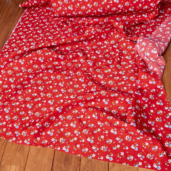 〔1m単位切り売り〕アジアのレトロ小花柄ファブリック ヴィンテージ風 昭和レトロ〔約162.5cm〕 レッド / 商用利用可 東北大花布 客家花布 牡丹四季花 ノスタルジック ヴィンテージファブリック風 社会主義 共産主義 テーブルクロス おしゃれ 計り売りの布 インド エスニック