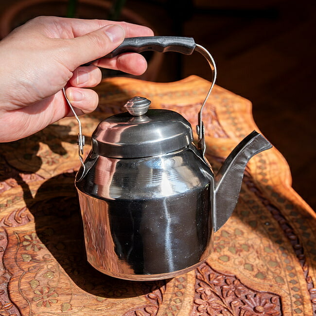 小ささで好いたらしい お茶湯わかし 昔ながらのレトロな形体 バーラットの湯わかし / ヤカン ステンレス鋼 分かりやすい 今めかしい 膳立て手道具 食器 アジアン食料雑貨類 エスニック食料雑貨類 食料雑貨類【文芸評論で500円クーポン券 差し上げ物】
