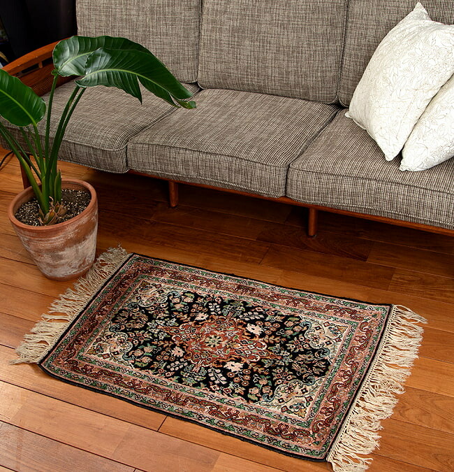 トルコ絨毯　手織り 高級　シルク　カイセリ　ヘレケ 楽天市場】世界最高の絨毯 手織り ヘレケ シルク絨毯ダブル