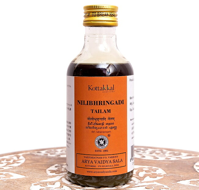 【送料無料】 ＫＯＴＴＡＫＡＬ ニーリブリンガーディ タイラム Nilibhringadi tailam 200ML / アーユルヴェーダオイル マッサージオイル シロダーラ コッタカル KOTTAKAL KOTTAKAL(コッタカル) ブランドで分類 サロン専用 化粧品 インド コスメ