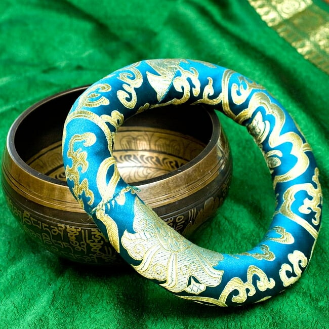 楽天市場】シンギングボウル 3点セット マシン＆ハンドメイド9cm 5