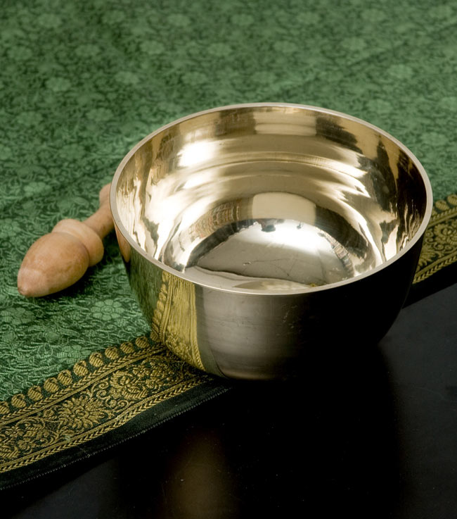 【楽天市場】【送料無料】 高音質シンプルシンギングボウル 12cm×6.5cm / シンギングボール Singing Bowl ネパール 楽器
