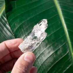 【送料無料】 【一点物】 ヒマラヤ水晶原石 30g】マイカ 雲母 透明度 バーコード / クリスタル ヒマラヤ産 天然石 浄化 パワーストーン クラスター クォーツ 宝石の原石 ジャイプール ジュエル ジュエリー 化石 エスニック アジア インド アクセサリー アンクレット ピアス