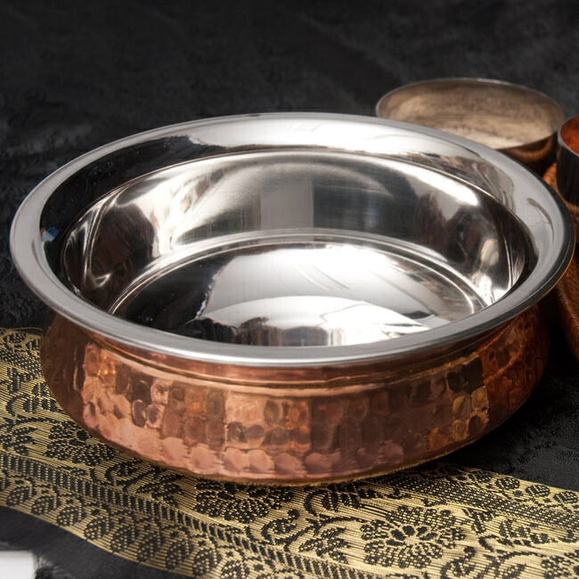美しい槌目銅装飾仕上げ カダイ（直径：約15cm） / インド鍋 インド料理 インドカレー 装飾食器 銅食器 ステンレス 高級感 タンドゥーリーチキン ビリヤニ 調理器具 アジアン食品 エスニック食材 食材【レビューで500円クーポン プレゼント】