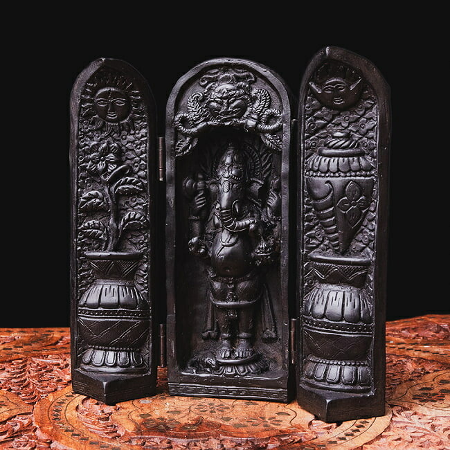 【送料無料】 観音開き像ガネーシャ(20cm) / ネパール 神様 インドの神様像 置物 エスニック アジア 雑貨【レビューで1000円クーポン プレゼント】