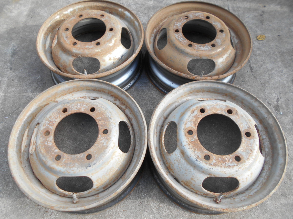 F827 【中古】{送料無料} 15.5インチ鉄ホイール 4本セット 6穴 5.25SW PCD170 ハブ径内寸約132ｍｍ｜タイヤ夢　店