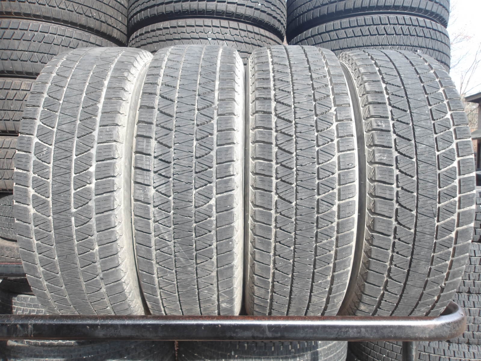 楽天市場】215/70R16 ブリヂストン ブリザック DM-V3 中古タイヤ