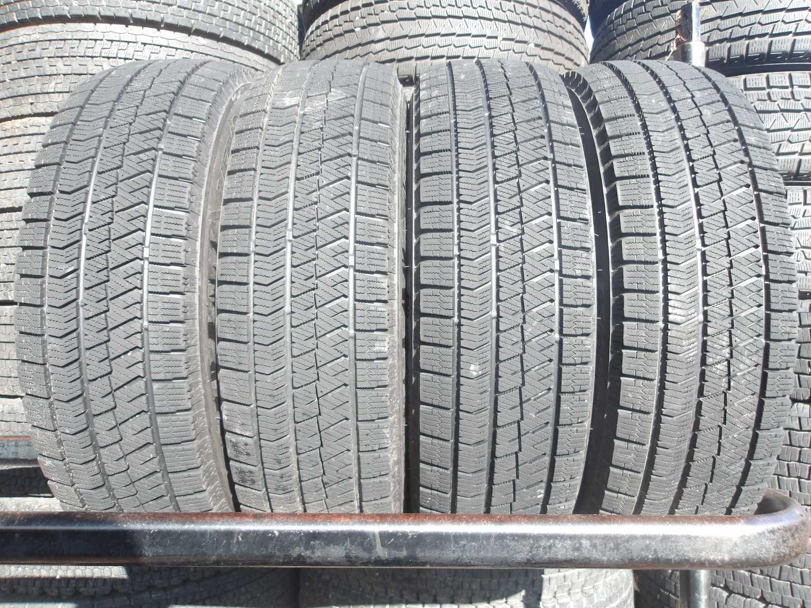 【中古良品】スタットレスタイヤ＋アルミホイール４本セット　185/70R 14　ダンロップ　ウインターマックス　WM02 楽天市場】185/70R14 ダンロップ ウィンターマックス WM02 JECT 14x5.0