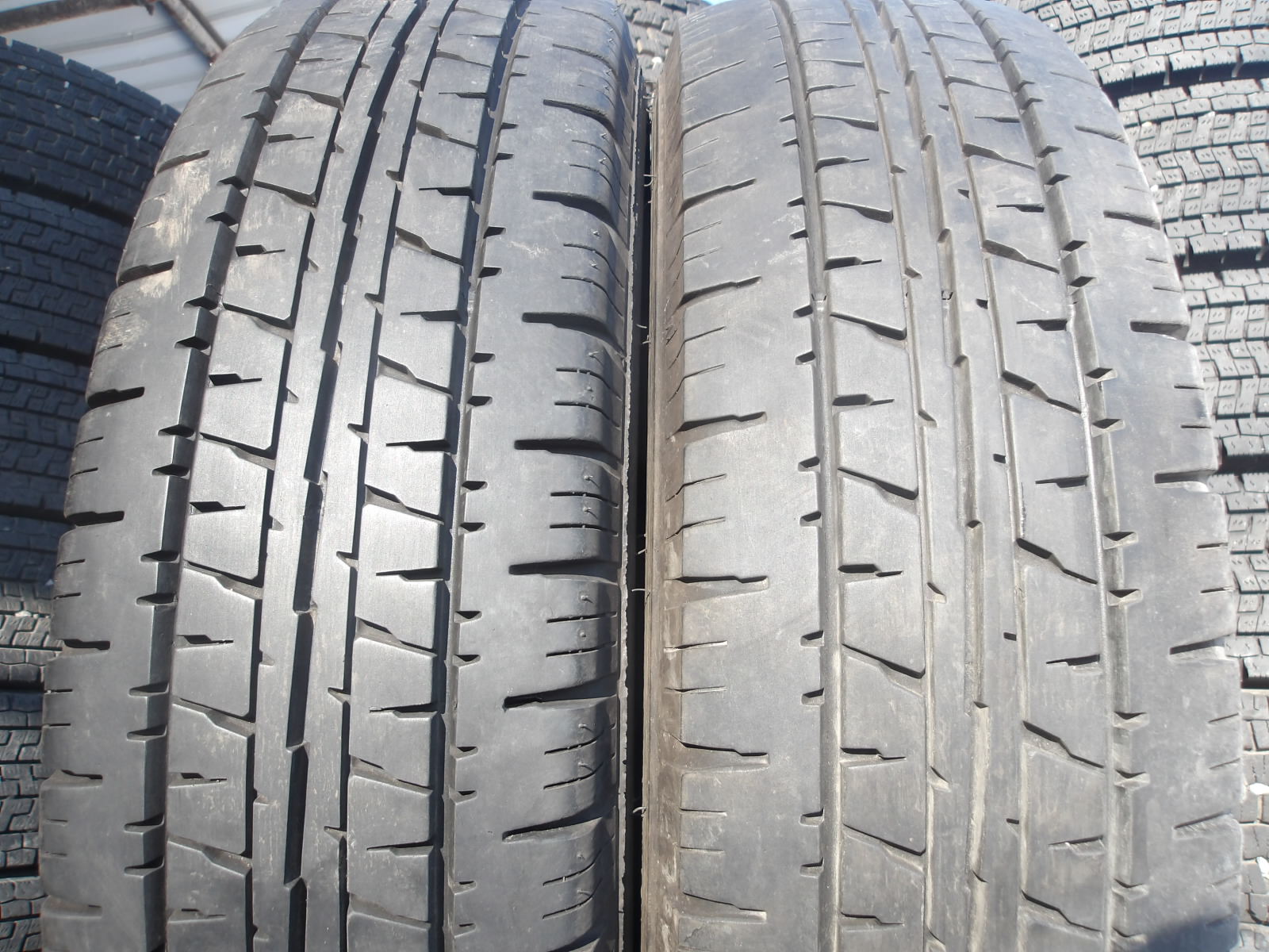 Q515k-9 【中古】{送料無料} 195/80R15 夏2本セット サマータイヤ 107/105L 195/80-15 195-80-15 ダンロップ エナセーブ VAN01｜タイヤ夢　店