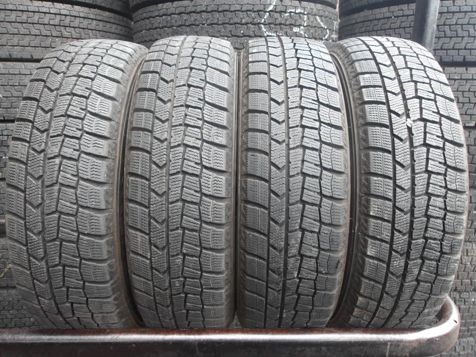Y929p-14 【中古】{送料無料} 165/65R14 冬4本セット スタッドレス 79Q 165/65-14 165-65-14 ダンロップ ウィンターマックス WM02｜タイヤ夢　店