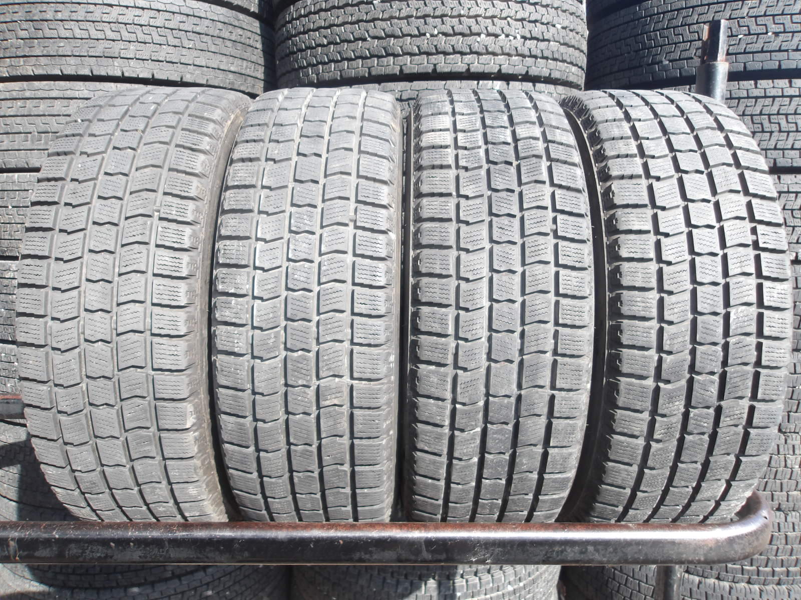 Q719-11 【中古】{送料無料} 195/65R15 冬4本セット スタッドレス 91Q 195/65-15 195-65-15 ブリヂストン ブリザック TM-03|タイヤ夢 店