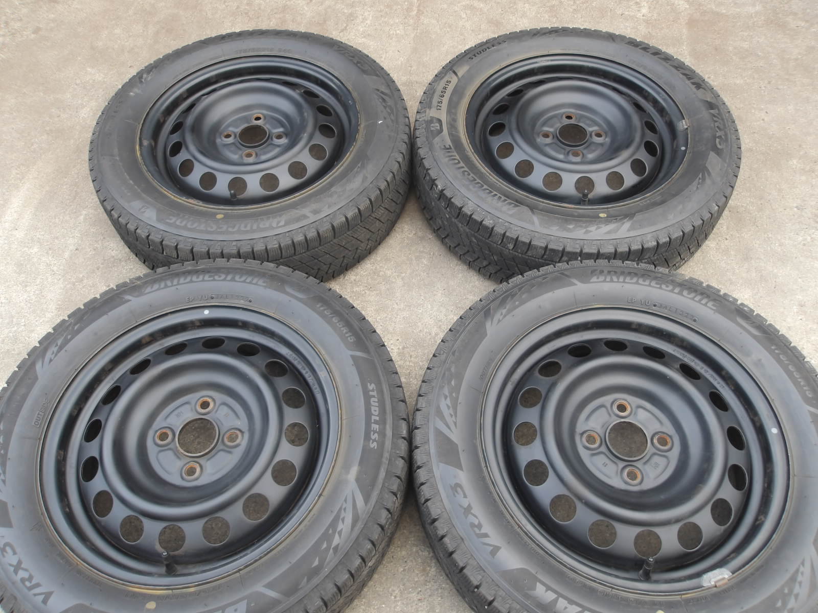 Q822-ソ2 【中古】{送料無料} 175/65R15 冬4本セット スタッドレス 84Q 175/65-15 175-65-15 ブリヂストン ブリザック VRX3 15インチ鉄ホイール|タイヤ夢 店