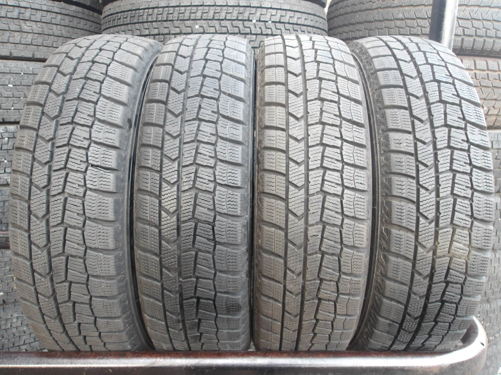 X3-14 【中古】{送料無料} 155/65R14 冬4本セット スタッドレス 75Q 155/65-14 155-65-14 ダンロップ ウィンターマックス WM02｜タイヤ夢　店