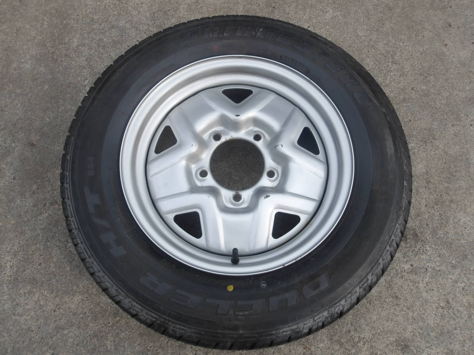 楽天市場】【中古タイヤ 175/80R16 2本】【ブリヂストン DUELER H/T