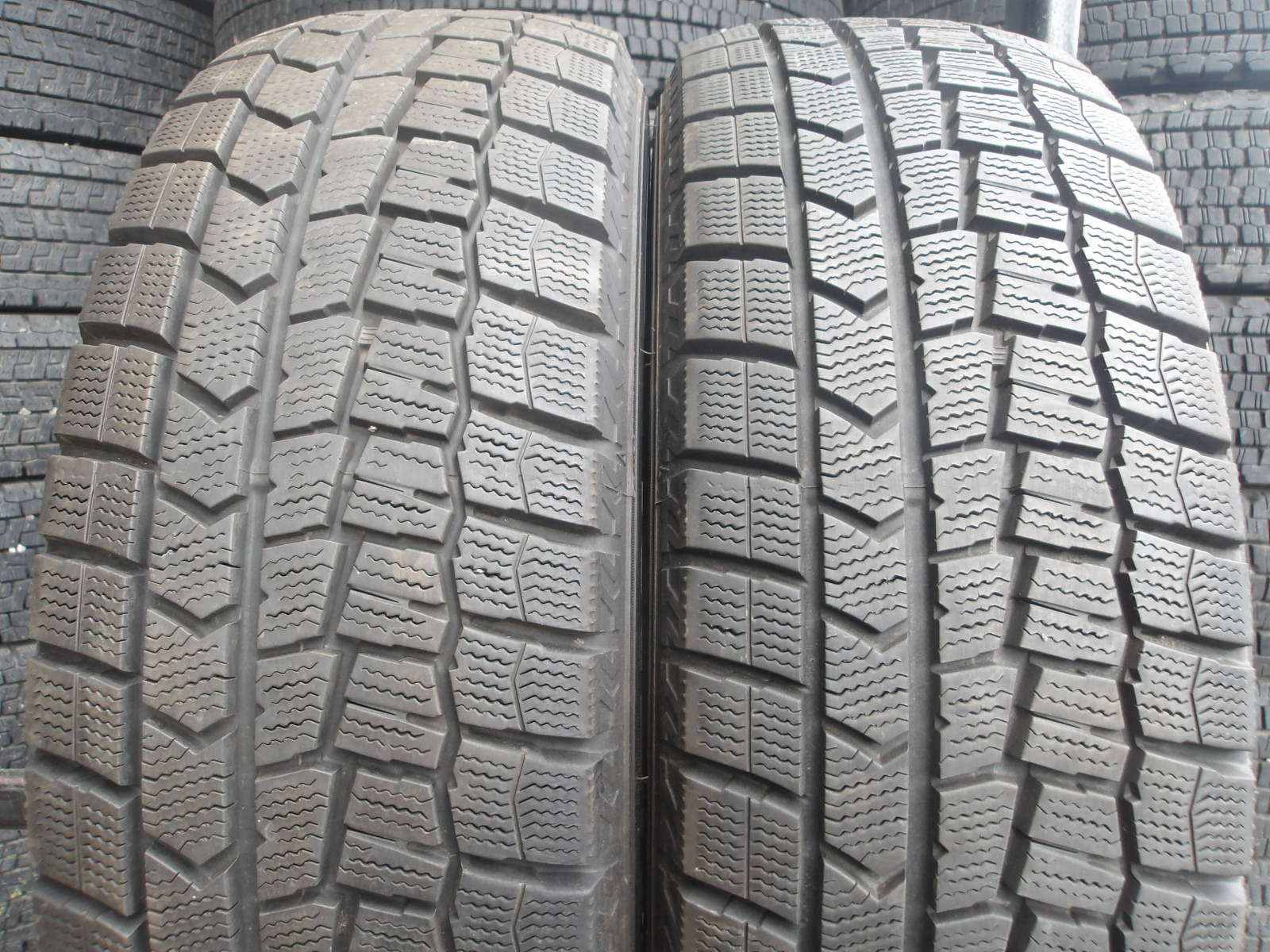 R385-9 【中古】{送料無料} 195/65R15 冬2本セット スタッドレス 91Q 195/65-15 195-65-15 ダンロップ ウィンターマックス WM02｜タイヤ夢　店