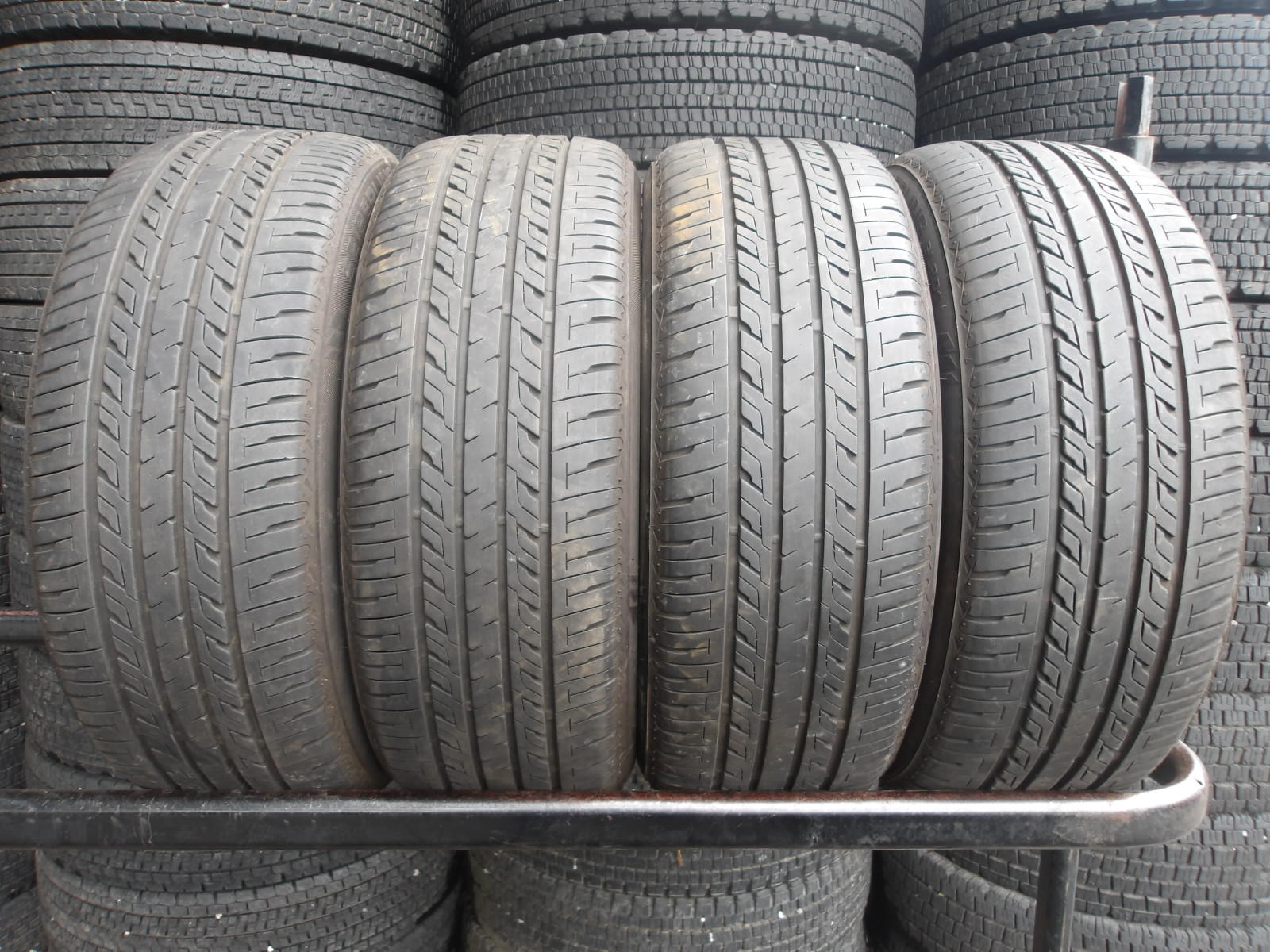 R740-ソ1 【中古】{送料無料} 225/45R18 夏4本セット サマータイヤ 95W 225/45-18 225-45-18 セイバーリング SL201｜タイヤ夢　店