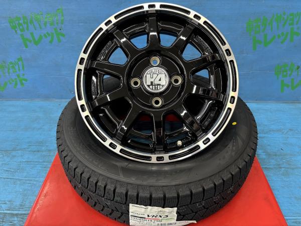 デリカミニ タント ファンカスト スペーシア ギア 155/65R14 新品スタッドレスタイヤアルミ 4本セット 冬タイヤ ブリヂストン ブリザック VRX3 155/65/14 75Q 2025年製 アルミ KYOHO H4 motor X1 14インチ 4.5J+48 4H PCD100 冬タイヤ 庄 165/55R15インチダウン N-BOX
