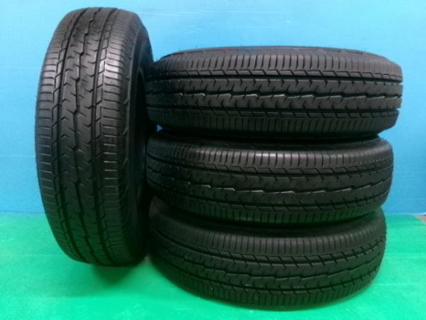 ハイエースバン レジアスエース NV350 キャラバン 中古 夏タイヤ トーヨータイヤ H30 195/80R15 107/105N 2024年製 ホワイトレター 庄 195/80/15 195-80-15 TRH229W TRH224W TRH228B TRH223B KDH223