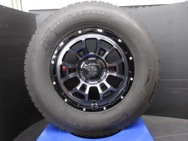 FJクルーザー に!!美品バリ溝中古冬セット 265/70R17 2022年 グットイヤー アイスナビ SUV + ナイトロパワー 17 インチ 8.0J +20 6H139.7 萩