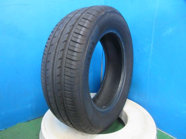 1本 2024年製 中古 夏 サマータイヤ ヨコハマ BluEarth-ES ES32 215/60R16 95H ヴェゼル エスティマ カムリ マークX CX-3 など 伏