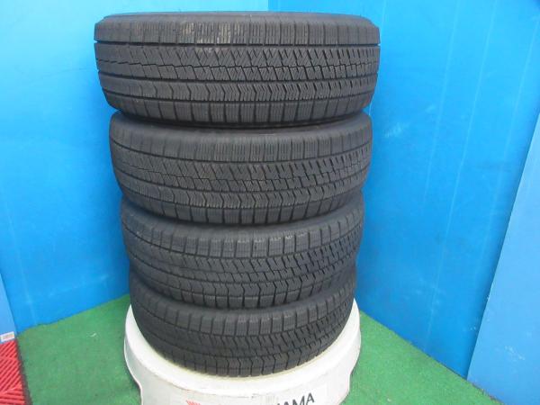 4本 2024年製 中古 スタッドレス タイヤ ブリヂストン BLIZZAK VRX2 185/60R15 84Q アクア シエンタ フィット ヤリス 伏