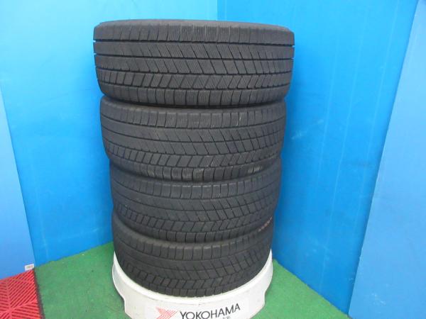 4本 2022年製 中古 スタッドレス タイヤ ブリヂストン BLIZZAK VRX3 205/50R17 93Q セレナ ノートオーラ プレマシー 伏