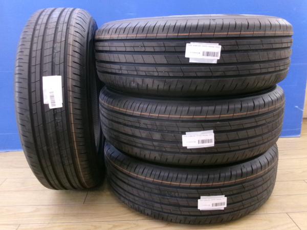 ハリアー エクストレイル 新車外し 2025年 4本 トーヨー プロクセス コンフォート 225/60R18 100H TOYO PROXES Comfort アウトバック エスクード RAV4 NX 225/60/18 225/60-18 アルファード AGH40 AGH45 前橋