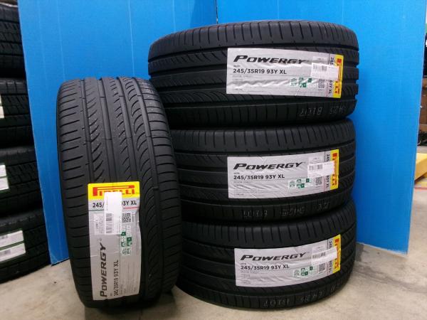 245/35R19インチ 93Y XL 4本セット アウディA4 S4 TT 2026年製 新品 夏タイヤ サマータイヤ ピレリ パワジー PIRELLI POWERGY タイヤのみ 4本価格 送料無料 ベンツ Aクラス CLA WRX STI 245/35/19 245/35-19 245-35-19 江田｜タイヤショップトレッド