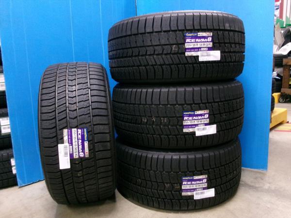 未使用 2023年製 スタッドレス 国産 グッドイヤー アイスナビ8 255/35R19インチ 96Q XL 4本セット GOODYEAR ICENAVI 冬タイヤ 4本価格 タイヤのみ 255/35/19 255/35-19 255-35-19 アウディ A5 S5 TT ベンツ CLA 江田