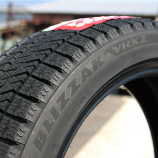Qz ゼスト ブリヂストン ブリザック VRX2 スタッドレス ○ 165 55R14 