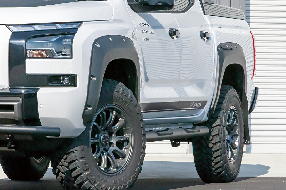 トライトン　ホイールアーチモール 三菱（MITSUBISHI） トライトン LC2T ホイールアーチモール 三菱純正