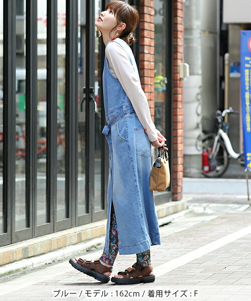 10 Off Web限定 オールインワン サロペットスカート オーバーオール レディース 春 夏 秋 冬 ロング丈 デニム サスティナブル リサイクル エコ 刺繍 刺しゅう 縦長 エスニック チチカカ Titicaca リサイクルパッチデニムワンピース Kwjba055 Salon Raquet De