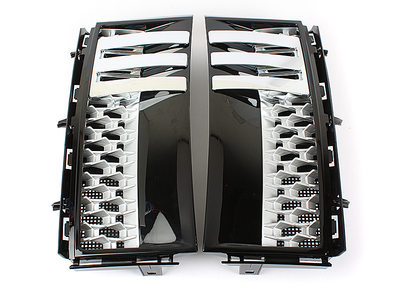 Land Rover用 Range Rover用 L322 シルバー メッシュ ブラックフレーム フェンダーダクト サイドグリル 【___OCS】